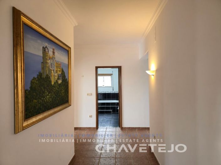 Image No.25-3 Bed House for sale