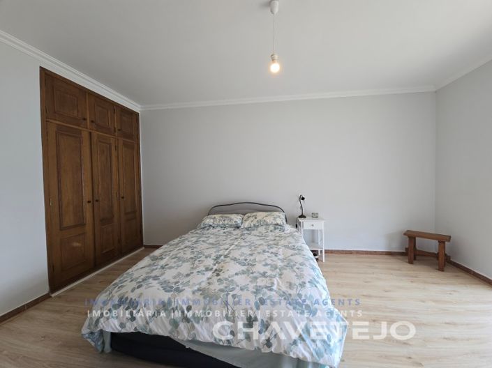 Image No.31-3 Bed House for sale