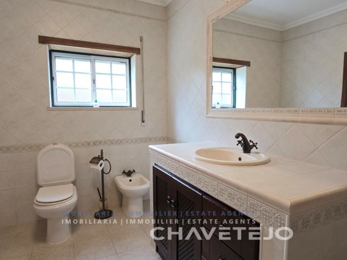 Image No.35-3 Bed House for sale