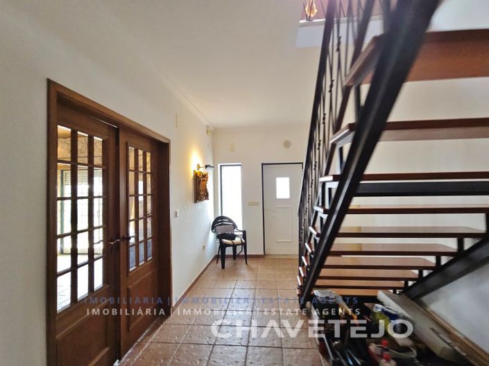 Image No.44-3 Bed House for sale