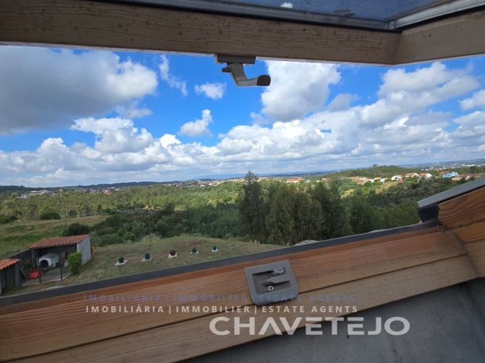 Image No.48-3 Bed House for sale