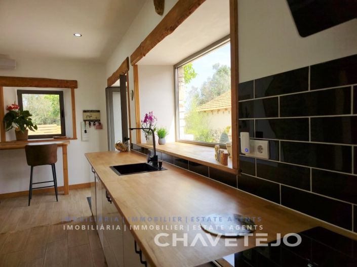 Image No.11-3 Bed House for sale