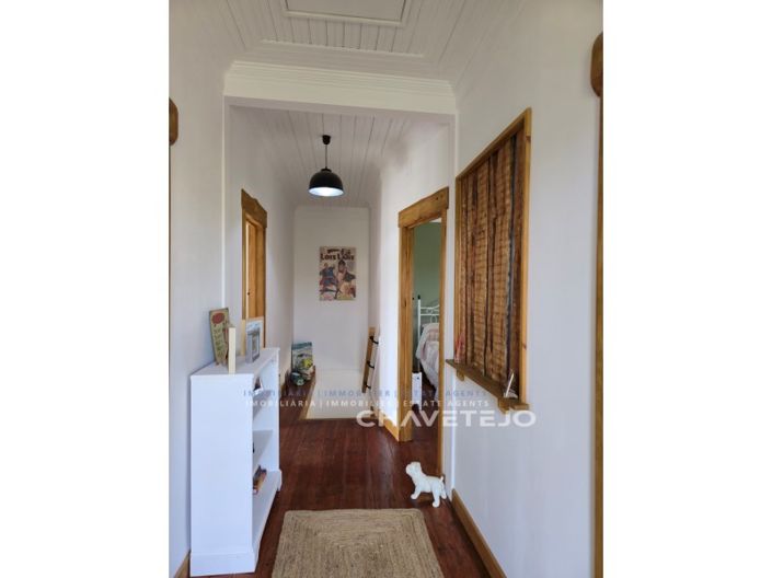 Image No.37-3 Bed House for sale