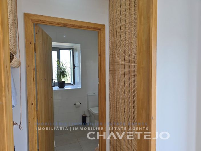 Image No.47-3 Bed House for sale