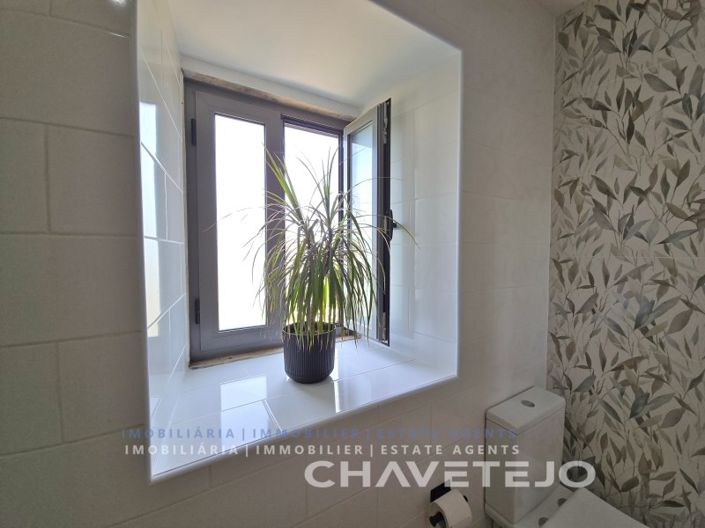 Image No.54-3 Bed House for sale