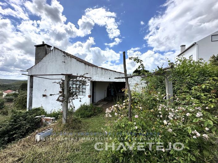 Image No.28-3 Bed Farmhouse for sale