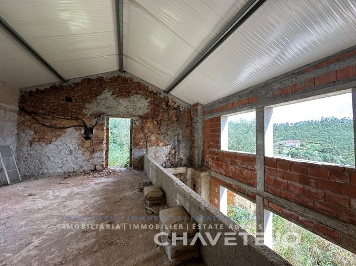 Image No.40-3 Bed Farmhouse for sale