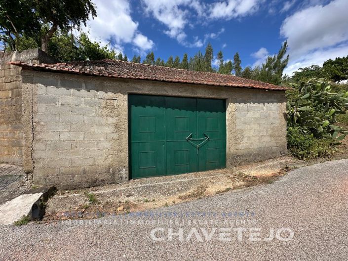 Image No.43-3 Bed Farmhouse for sale