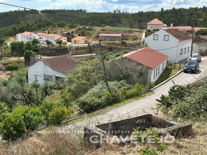 Image No.45-3 Bed Farmhouse for sale