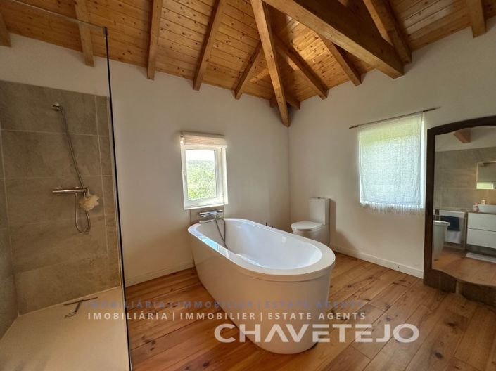 Image No.16-1 Bed House for sale