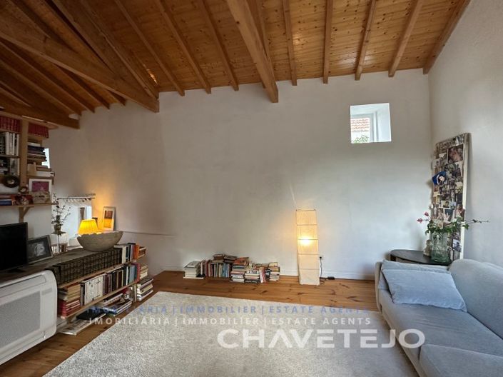 Image No.21-1 Bed House for sale
