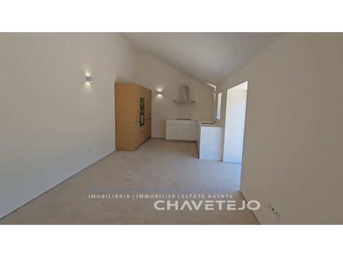 Image No.13-3 Bed House for sale