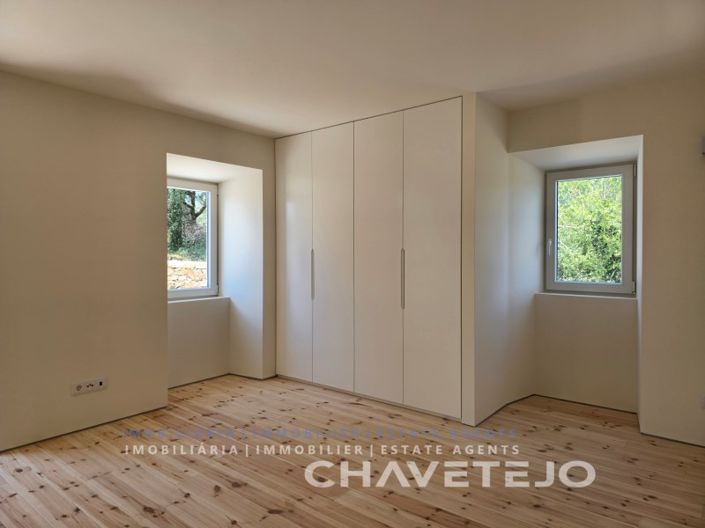 Image No.20-3 Bed House for sale