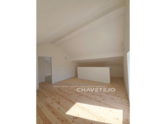Image No.34-3 Bed House for sale