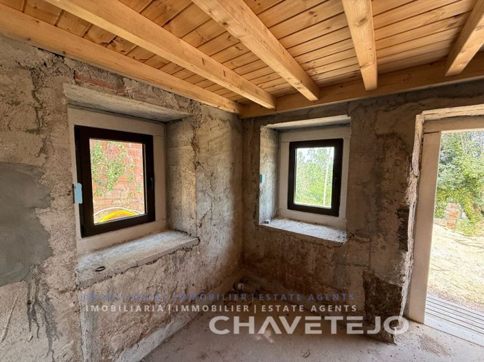 Image No.15-3 Bed House for sale