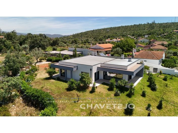 Image No.43-3 Bed House for sale