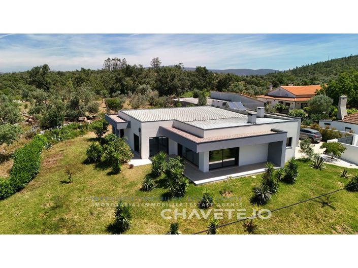 Image No.44-3 Bed House for sale