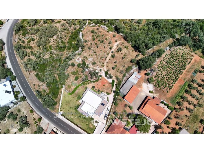 Image No.46-3 Bed House for sale
