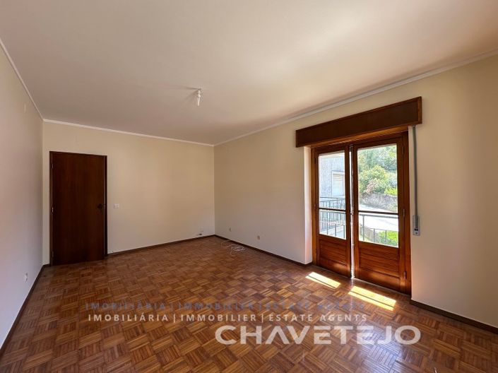 Image No.3-Appartement de 3 chambres à vendre à Tomar