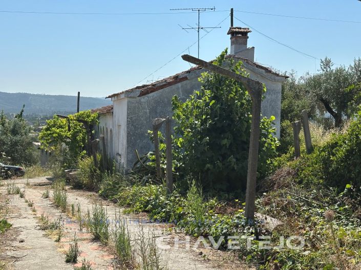 Image No.44-2 Bed Farmhouse for sale