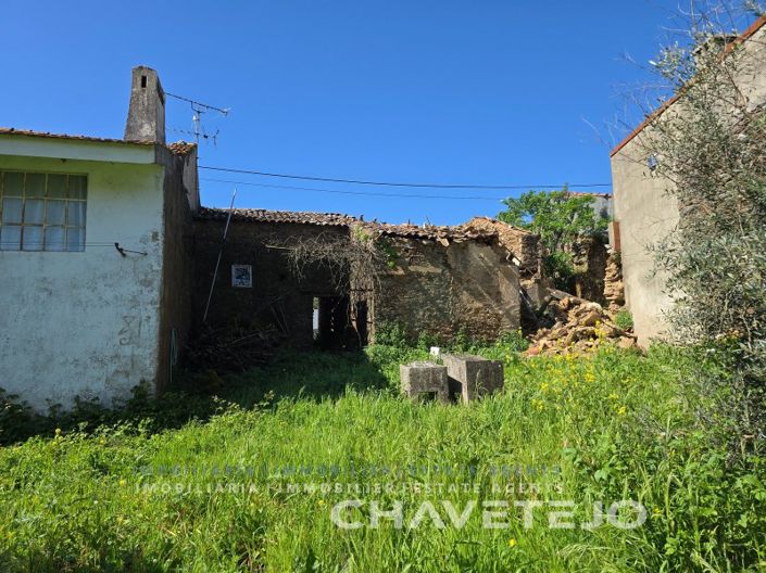Image No.20-4 Bed House for sale