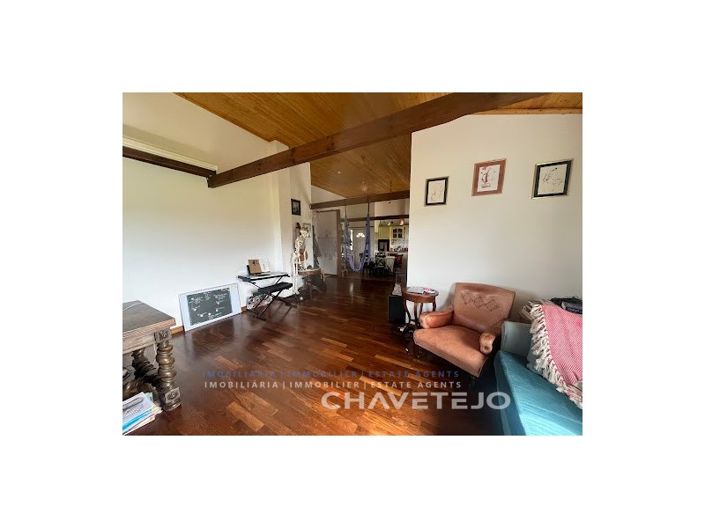 Image No.18-4 Bed House for sale