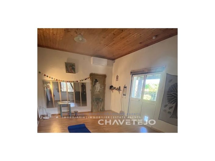 Image No.19-4 Bed House for sale