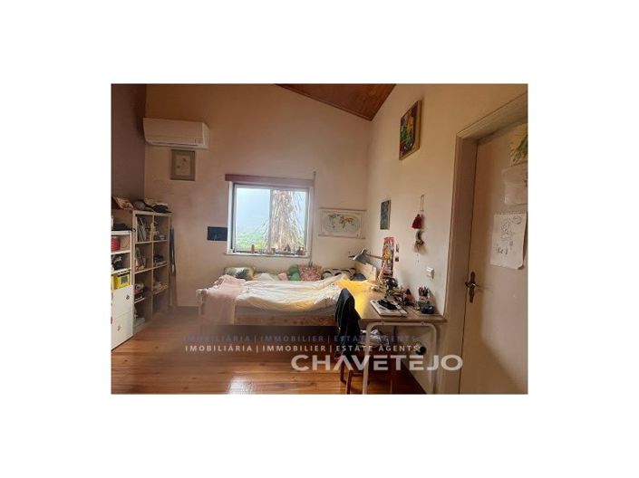 Image No.10-4 Bed House for sale