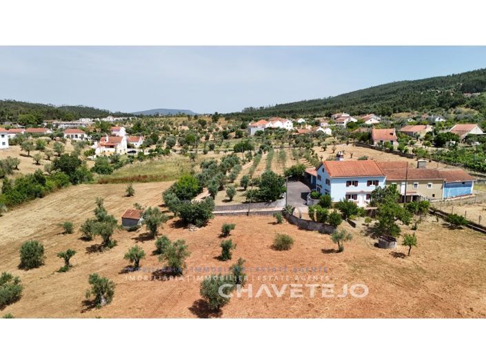 Image No.12-4 Bed House for sale