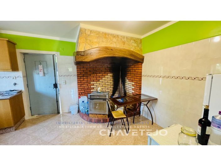 Image No.18-4 Bed House for sale