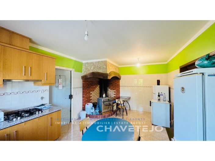 Image No.19-4 Bed House for sale