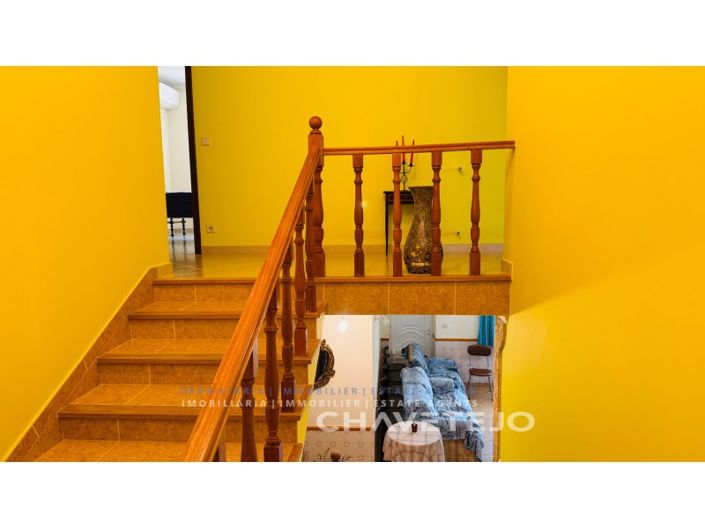 Image No.26-4 Bed House for sale