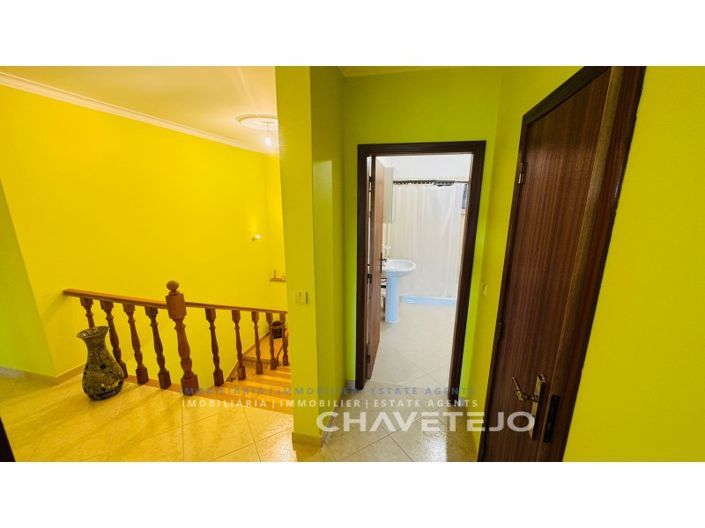 Image No.28-4 Bed House for sale