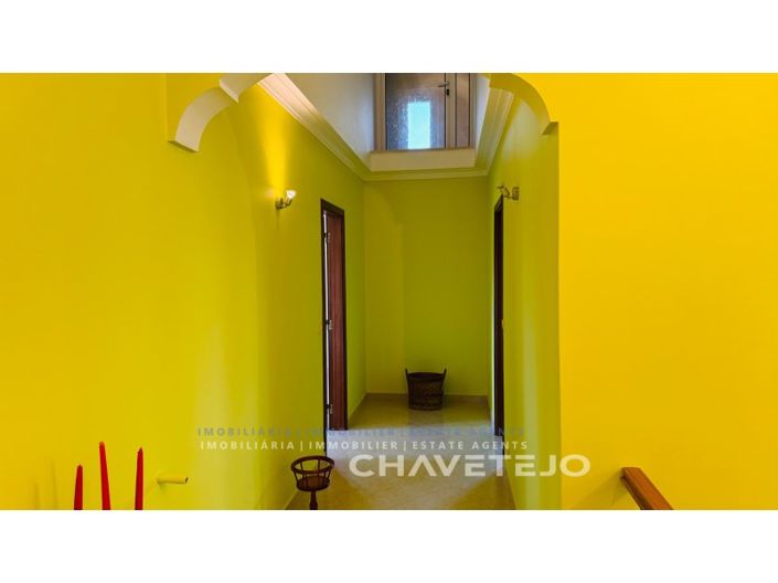 Image No.30-4 Bed House for sale
