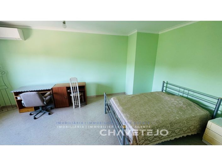 Image No.32-4 Bed House for sale