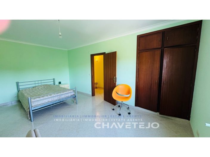 Image No.34-4 Bed House for sale