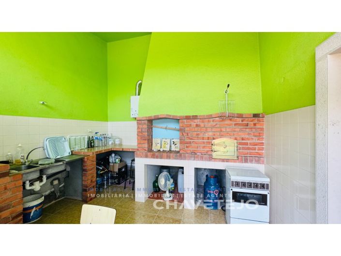Image No.40-4 Bed House for sale