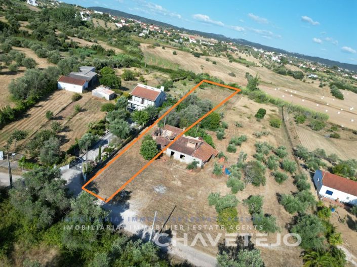 Image No.2-2 Bed House for sale