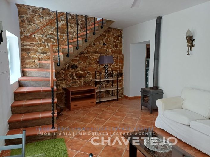 Image No.4-2 Bed House for sale