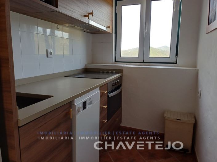 Image No.8-2 Bed House for sale