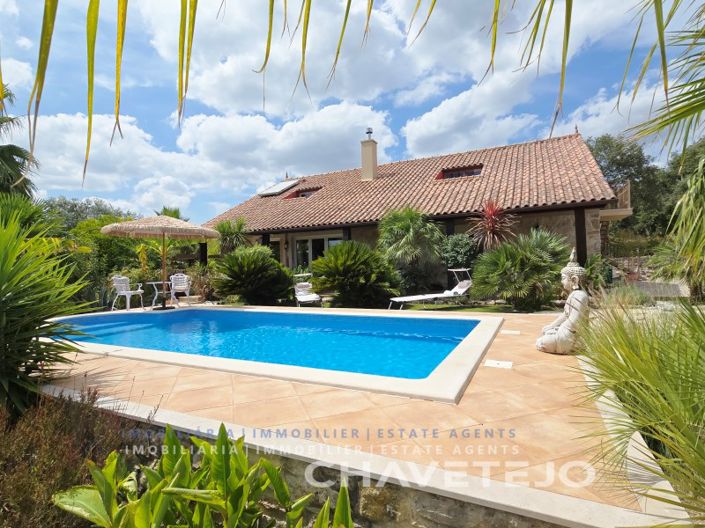 Image No.10-3 Bed House for sale