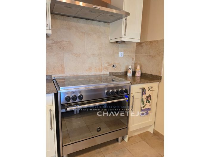 Image No.18-3 Bed House for sale