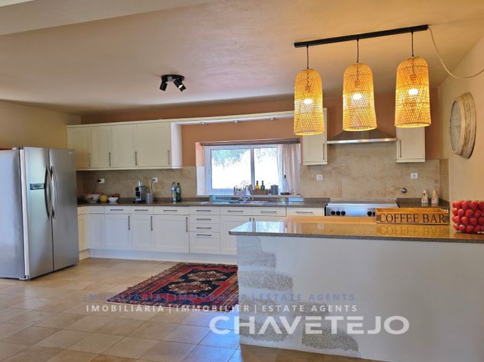 Image No.19-3 Bed House for sale