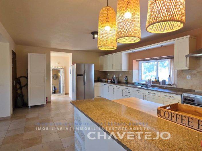 Image No.24-3 Bed House for sale