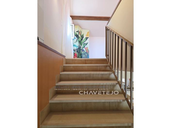 Image No.39-3 Bed House for sale