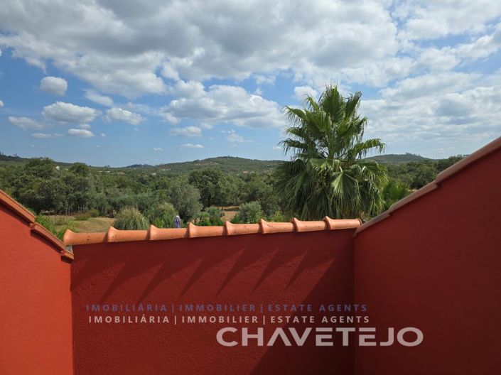 Image No.43-3 Bed House for sale