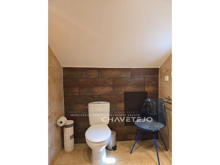 Image No.44-3 Bed House for sale