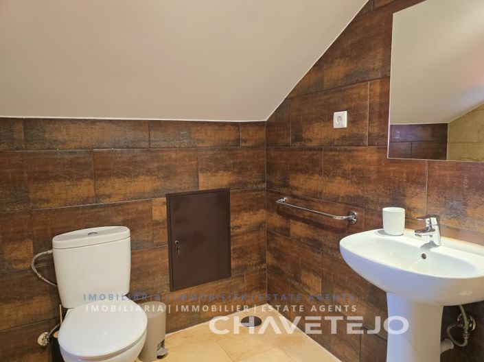 Image No.46-3 Bed House for sale
