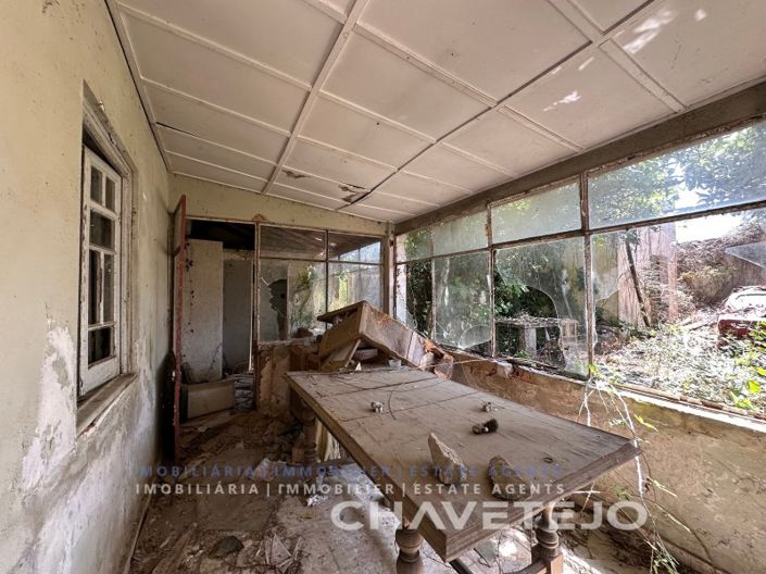 Image No.11-3 Bed House for sale