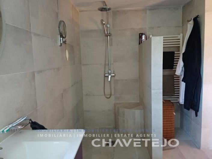 Image No.22-1 Bed House for sale